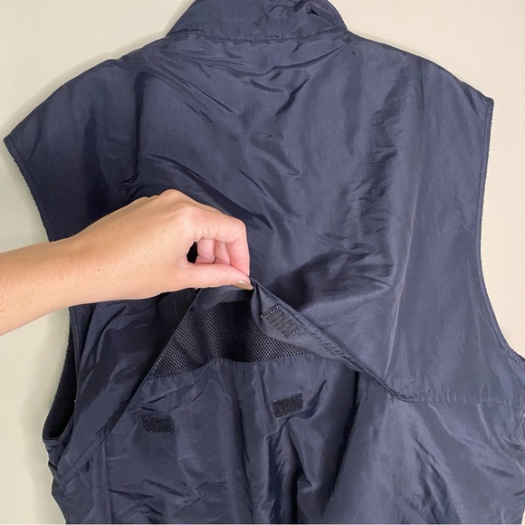 Port Authority Outdoors John Deere Reservable Fleece Zipup Vest Black Green - Picture 6 of 9